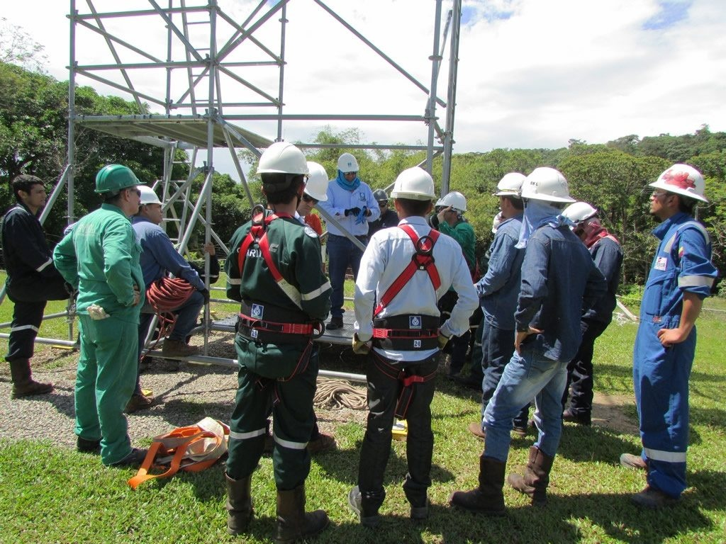 capacitacion en alturas